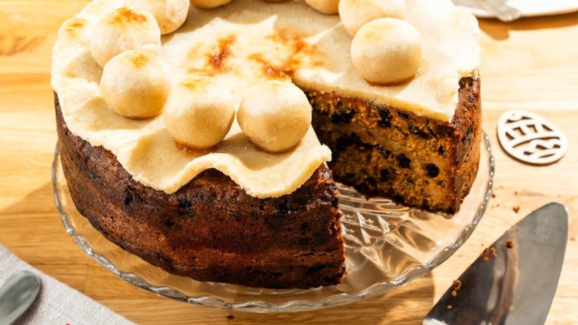 Mary Berry Simnel Cake Recipe 1 Mary Berry's simnel cake is the ultimate traditional Easter bake — rich fruit cake layered with marzipan and topped with eleven marzipan balls.