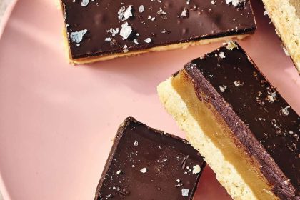 Mary Berry Millionaire Shortbread
