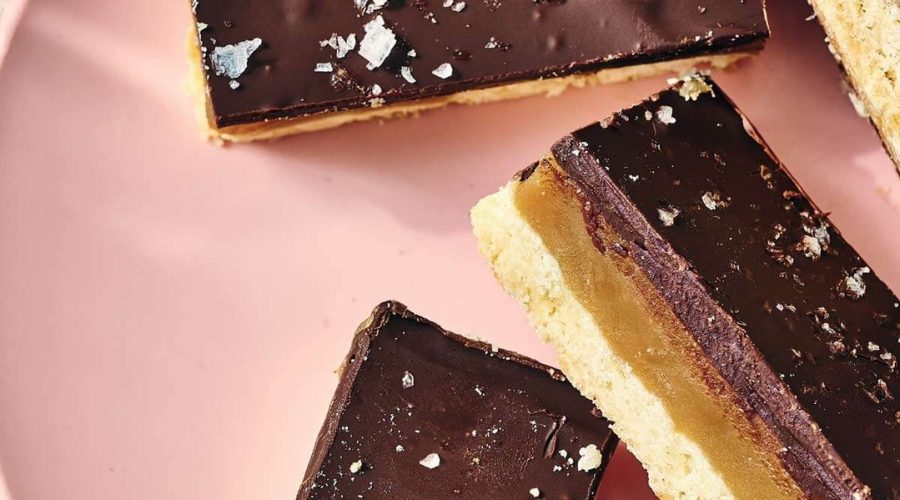Mary Berry Millionaire Shortbread Recipe 1 Mary Berry Millionaire Shortbread