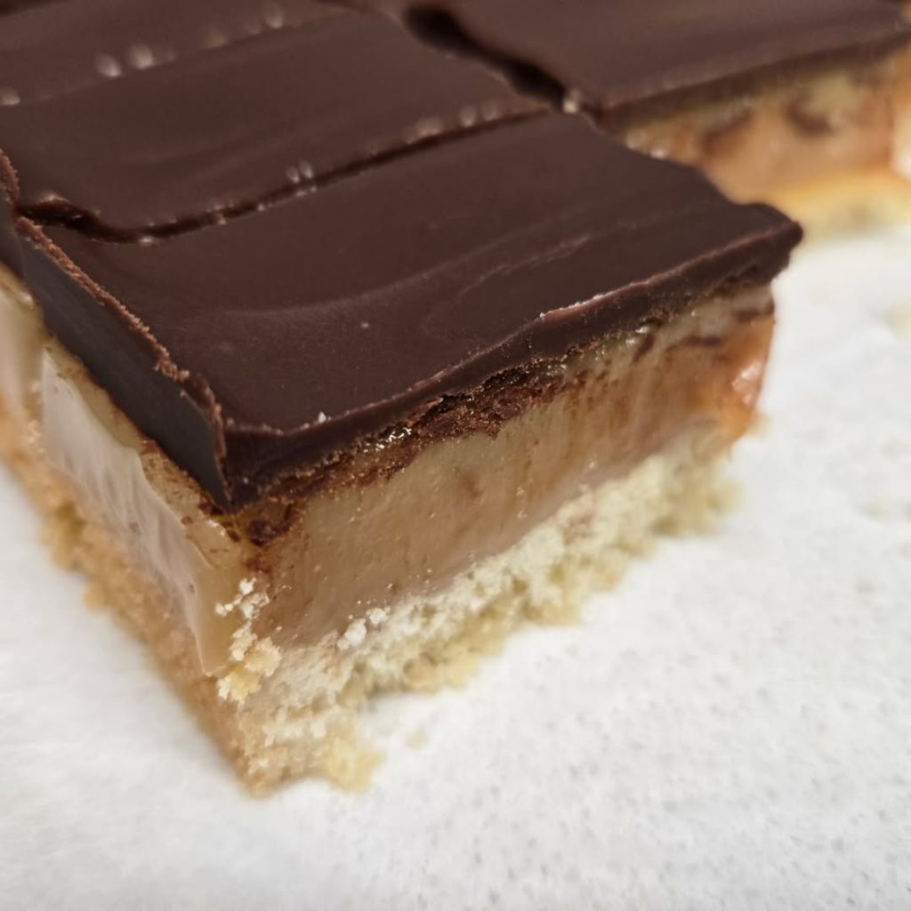 Mary Berry Millionaire Shortbread Recipe