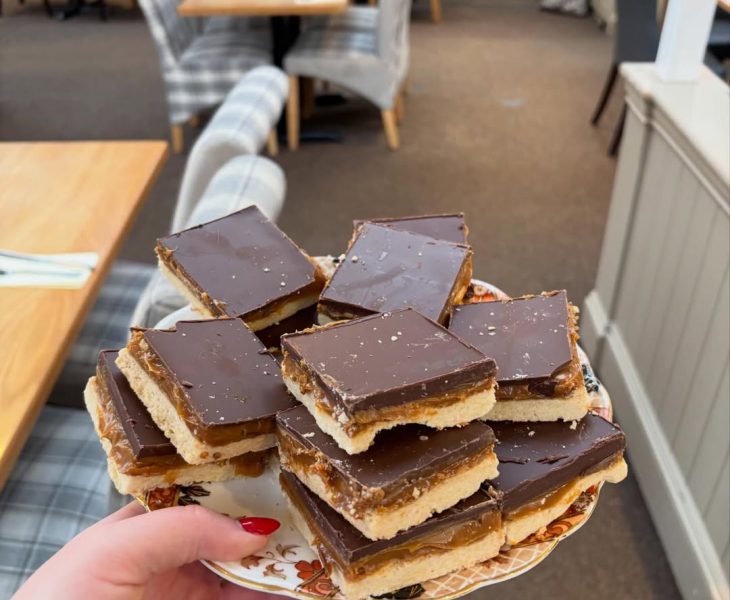 Mary Berry Caramel Shortcake