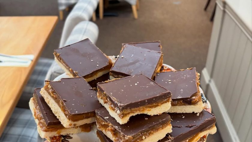 Mary Berry Caramel Shortcake