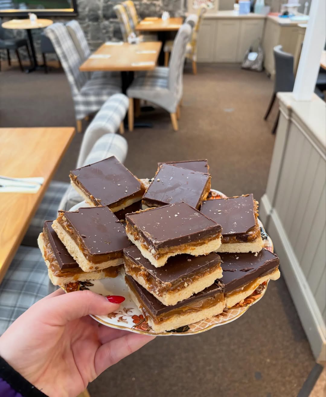 Mary Berry Caramel Shortcake