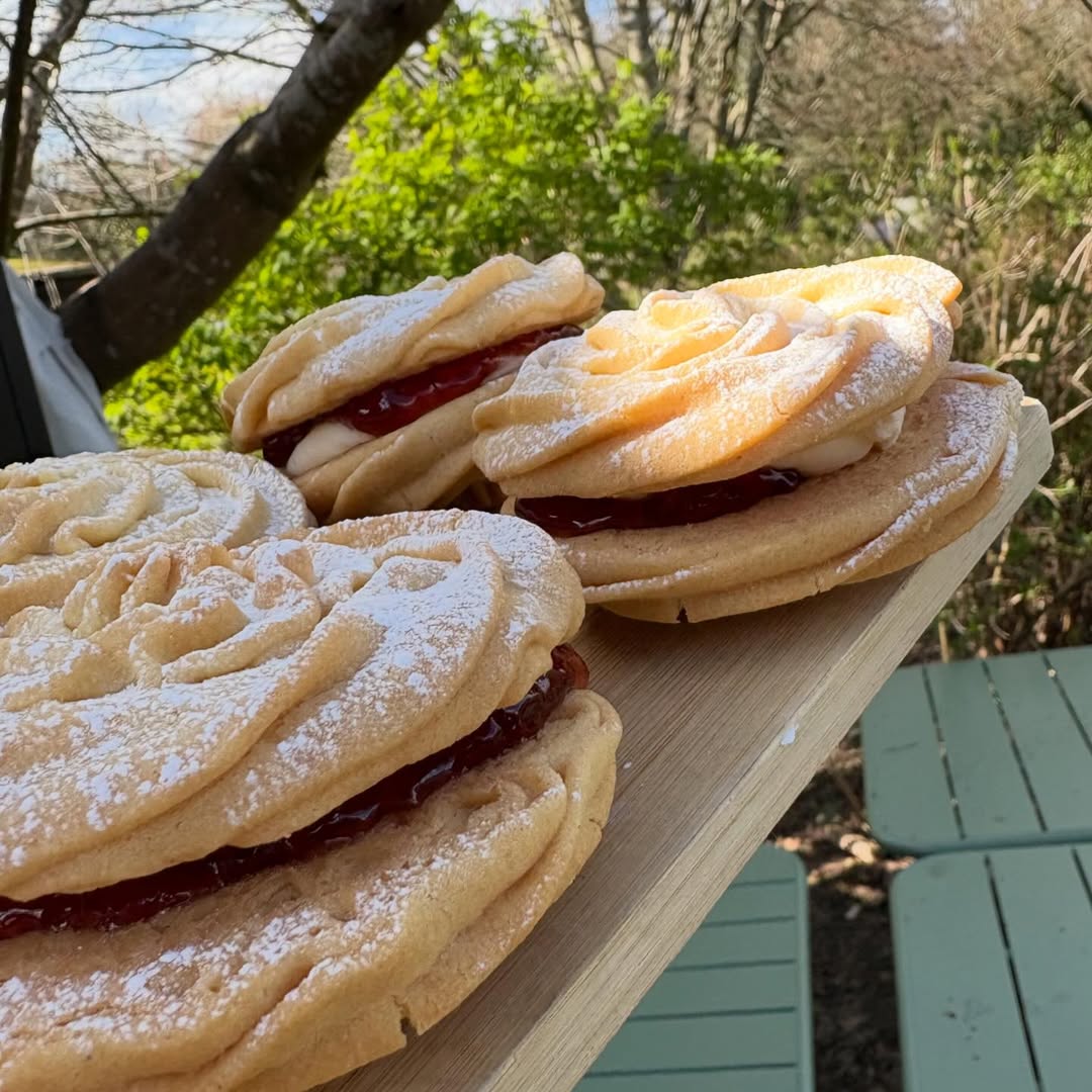 Mary Berry Viennese Whirls