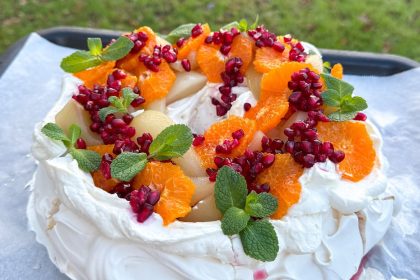Mary Berry Christmas Wreath Pavlova Recipe